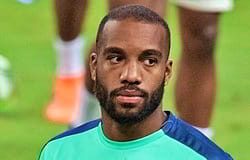 AS ROMA EYE FOR GUNNER’S LACAZETTE LACAZETTE