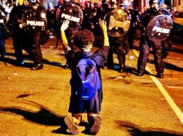 US Scales down Immigration Arrests at “Protected Areas” US Policee arrests